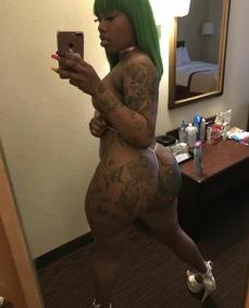 209657 - Black Cock Gallery