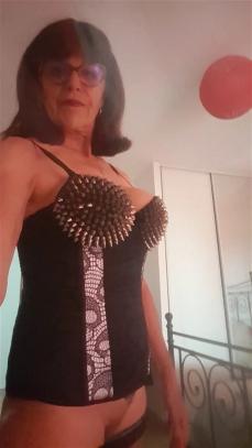 219731 - Black Cock Gallery
