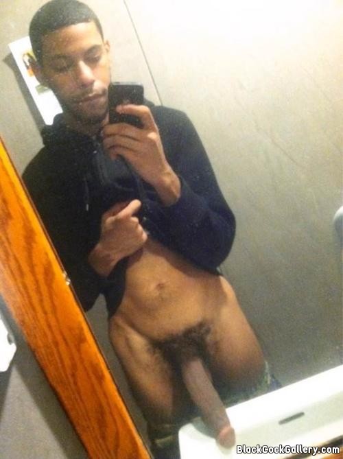 That Is One Huge Black Cock Black Guy In A Very Sexy Self Shot 633 Black Cock Gallery